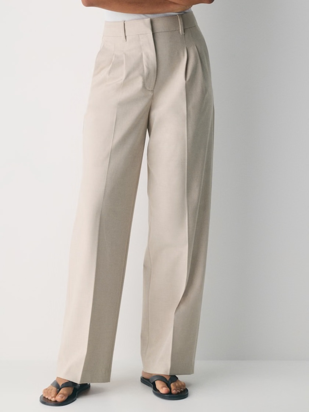 Wilfred Aritzia Effortless Trousers Size 10 Minimalist Preppy Wie Leg Office